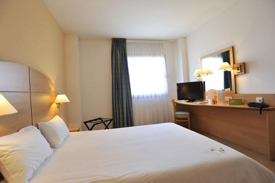 Travelodge Madrid Αλκαλά ντε Ενάρες Εξωτερικό φωτογραφία