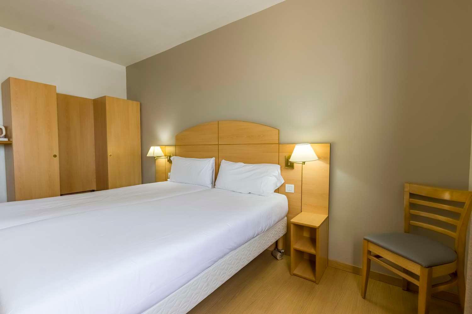 Travelodge Madrid Αλκαλά ντε Ενάρες Εξωτερικό φωτογραφία