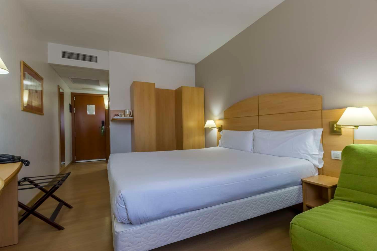 Travelodge Madrid Αλκαλά ντε Ενάρες Εξωτερικό φωτογραφία